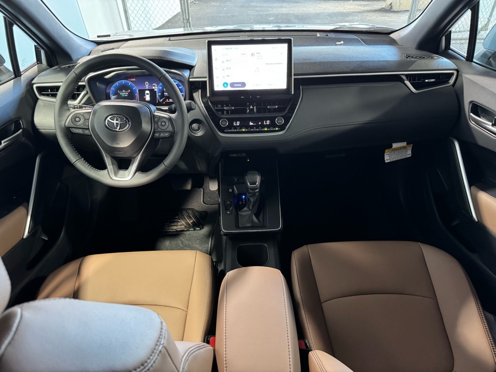 Thumbnail: 2026 Toyota Corolla Cross - 31