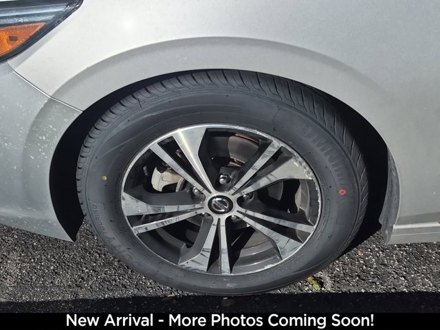 2022 Nissan Sentra SV photo 2