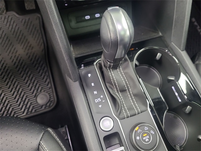 2021 – Volkswagen – Atlas