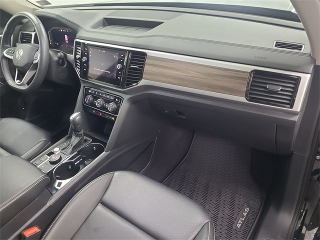 2021 – Volkswagen – Atlas