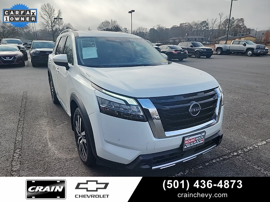 2023 Nissan Pathfinder Platinum 4WD
