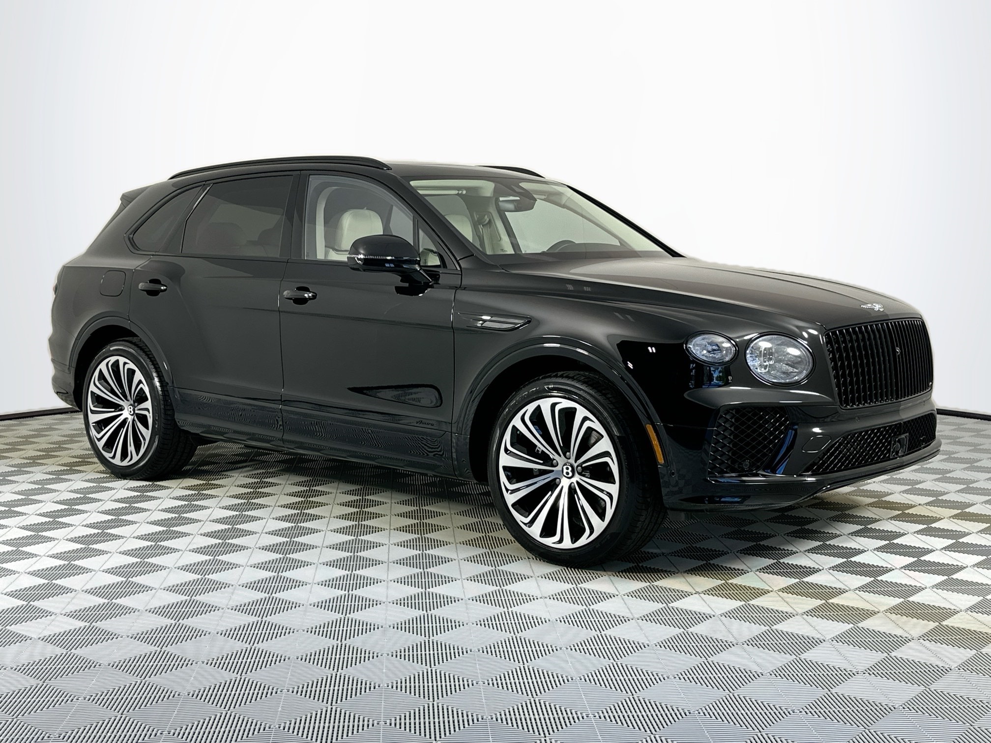 2025 Bentley Bentayga Azure V8 AWD