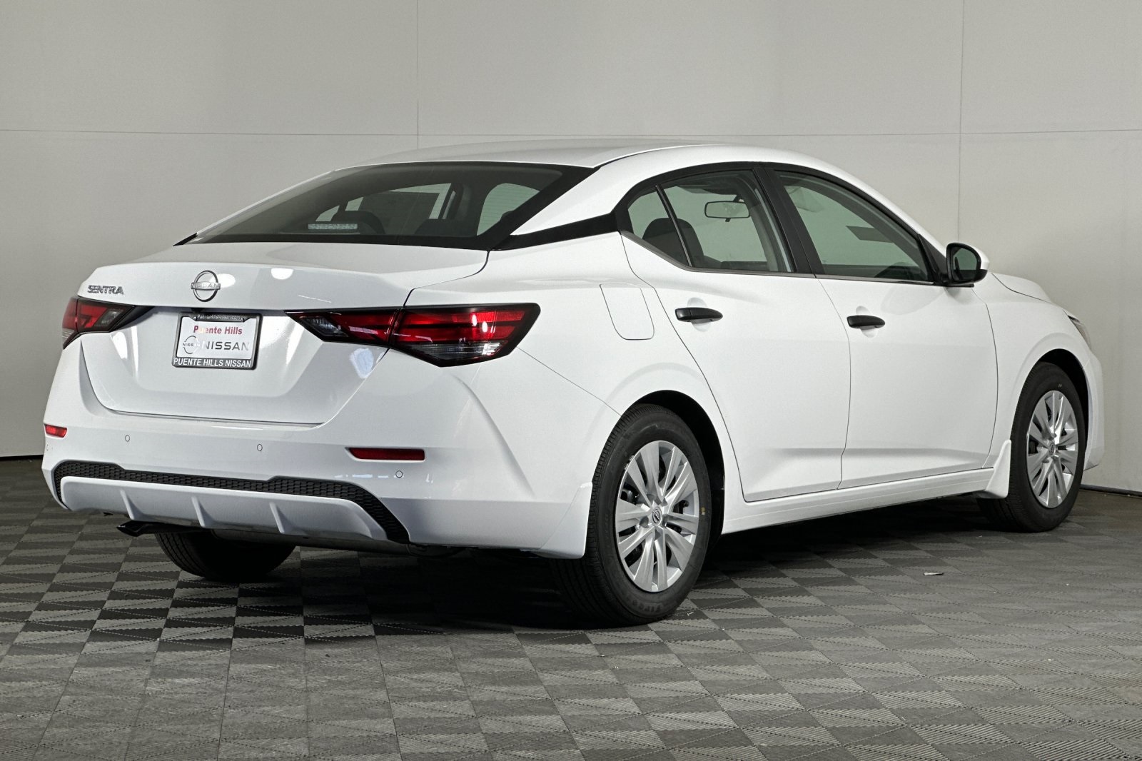 2025 Nissan Sentra S photo 3