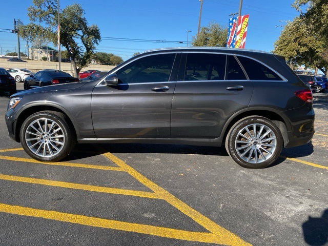 Used Car 2020 Mercedes-benz Glc  Glc 300 For Sale Under $20,000 In San Antonio, Texas