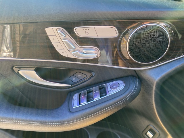 Used Car 2020 Mercedes-benz Glc  Glc 300 For Sale Under $20,000 In San Antonio, Texas