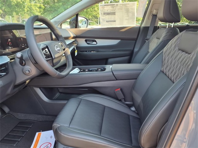 2025 Nissan Murano Platinum photo 3
