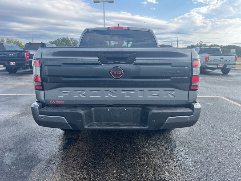 Used Car 2025 Nissan Frontier  Pro-x For Sale Under $35,000 In Floresville, Texas