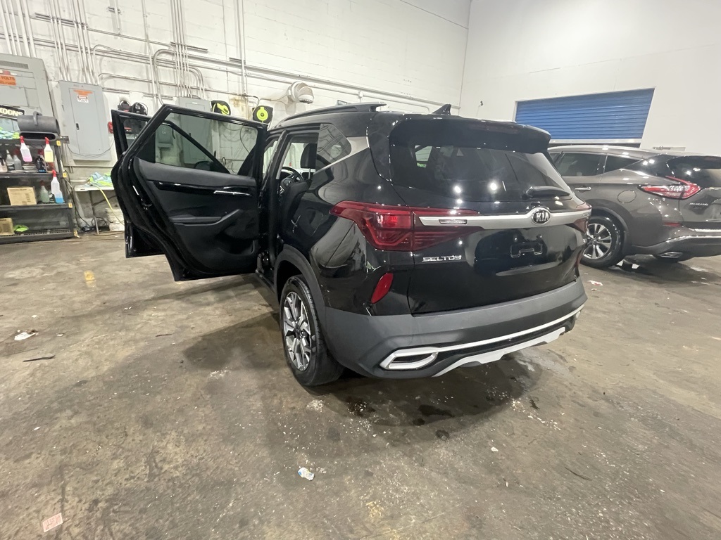2021 Kia Seltos EX photo 34