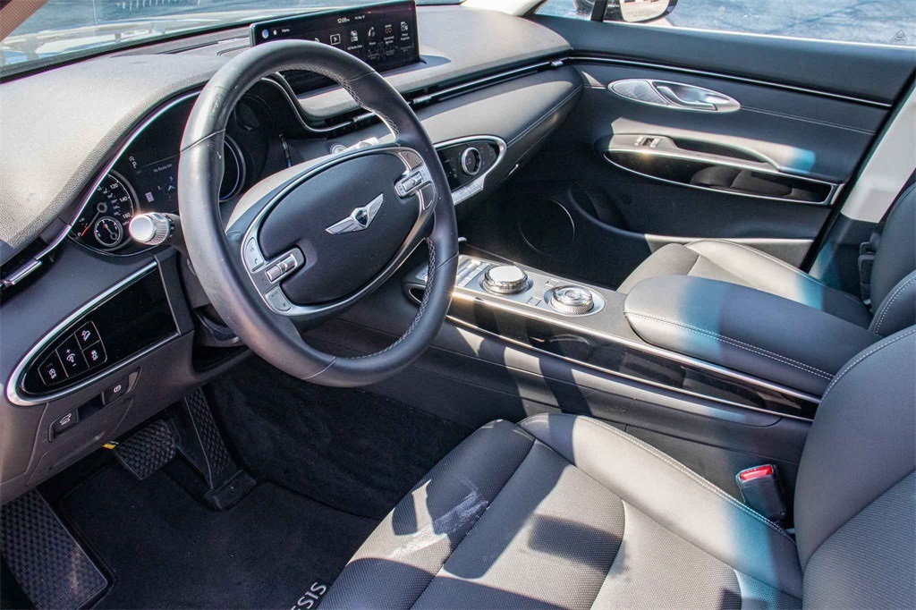 Used Car 2025 Genesis Gv70  2.5t For Sale Under $40,000 In San Marcos, Texas