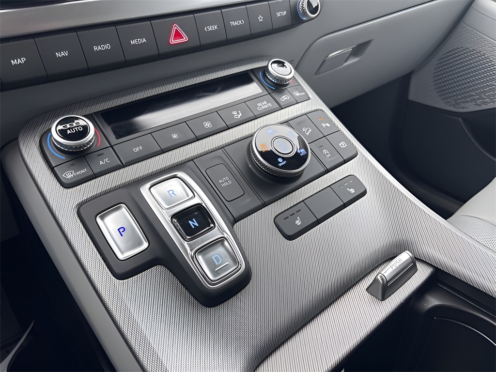 2025 Hyundai Palisade SEL photo 29