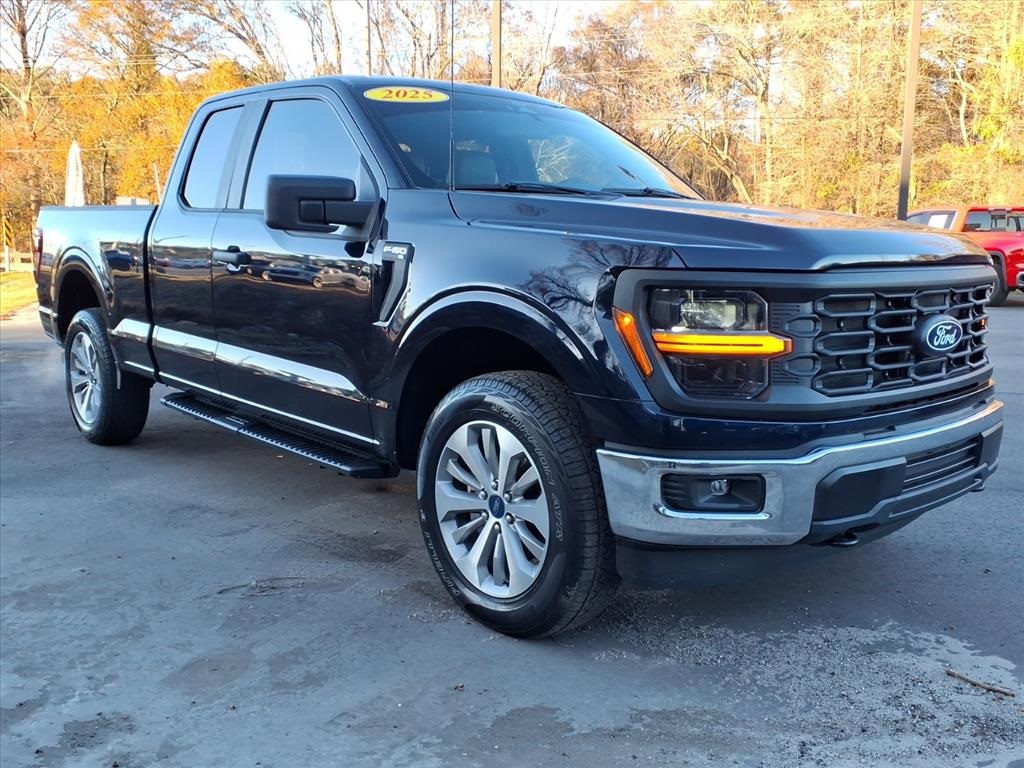 2025 Ford F-150 XL SuperCab 4WD