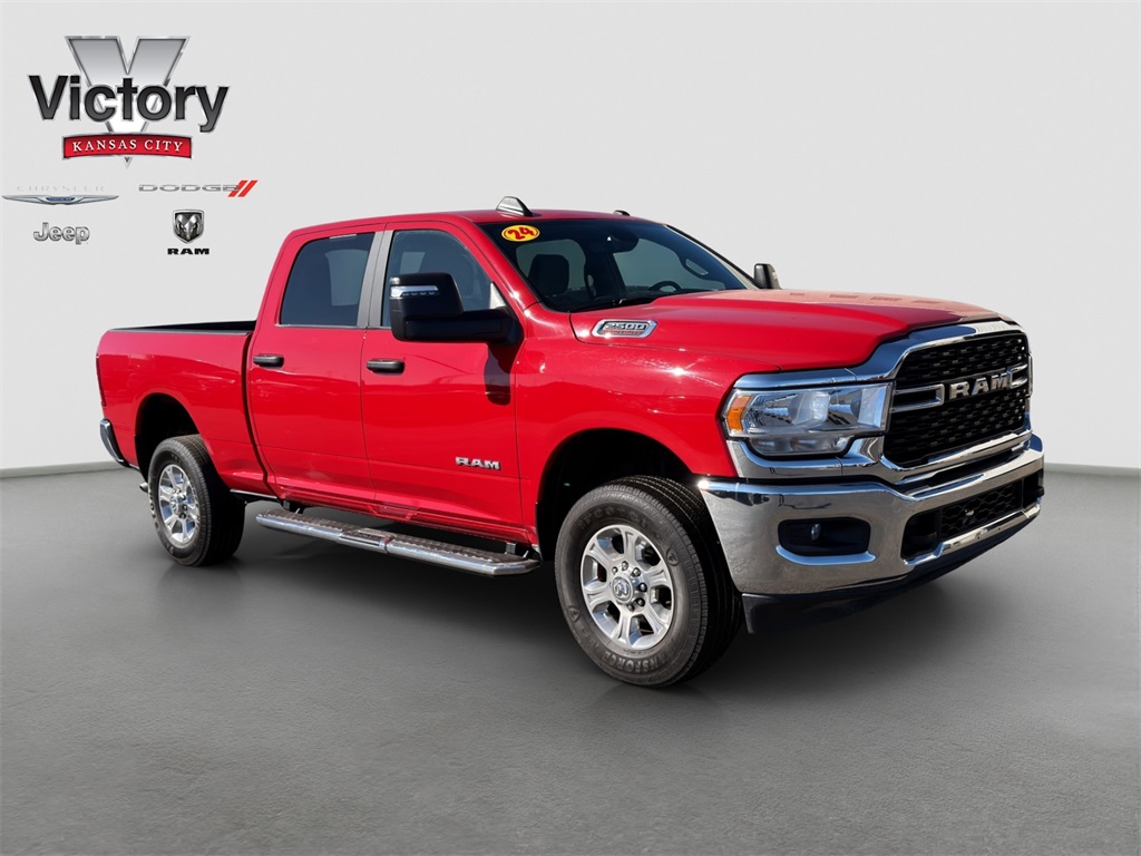 2024 RAM 2500 Big Horn Crew Cab 4WD