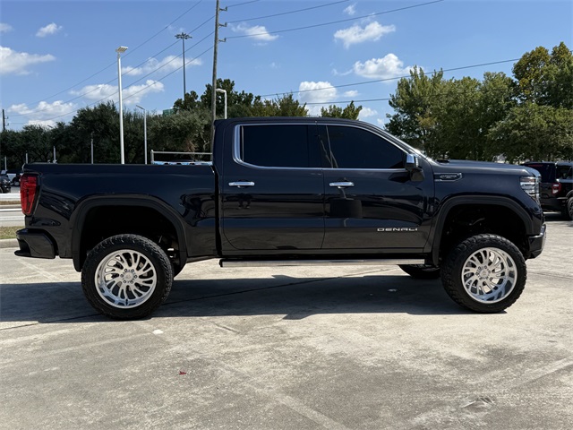 2023 GMC Sierra 1500 Denali Ultimate - 2