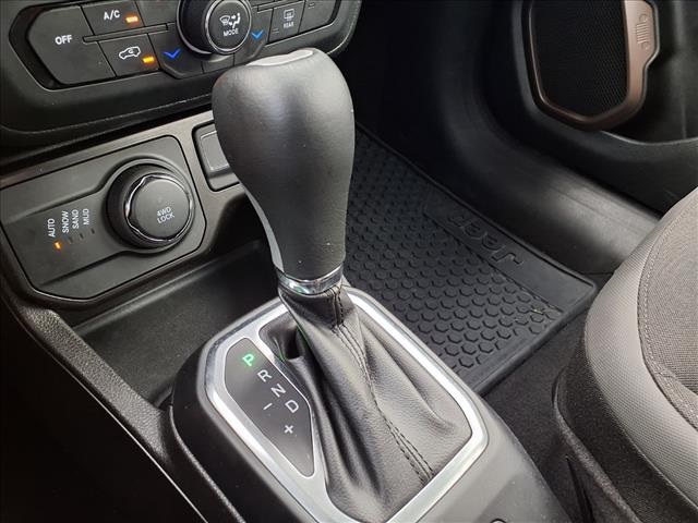 2023 Jeep Renegade Latitude - 11