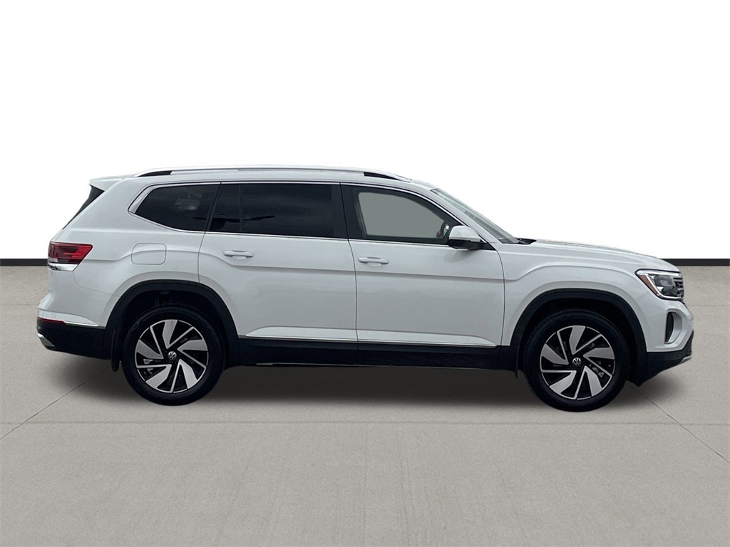 2025 Volkswagen Atlas 2.0T SEL - 3