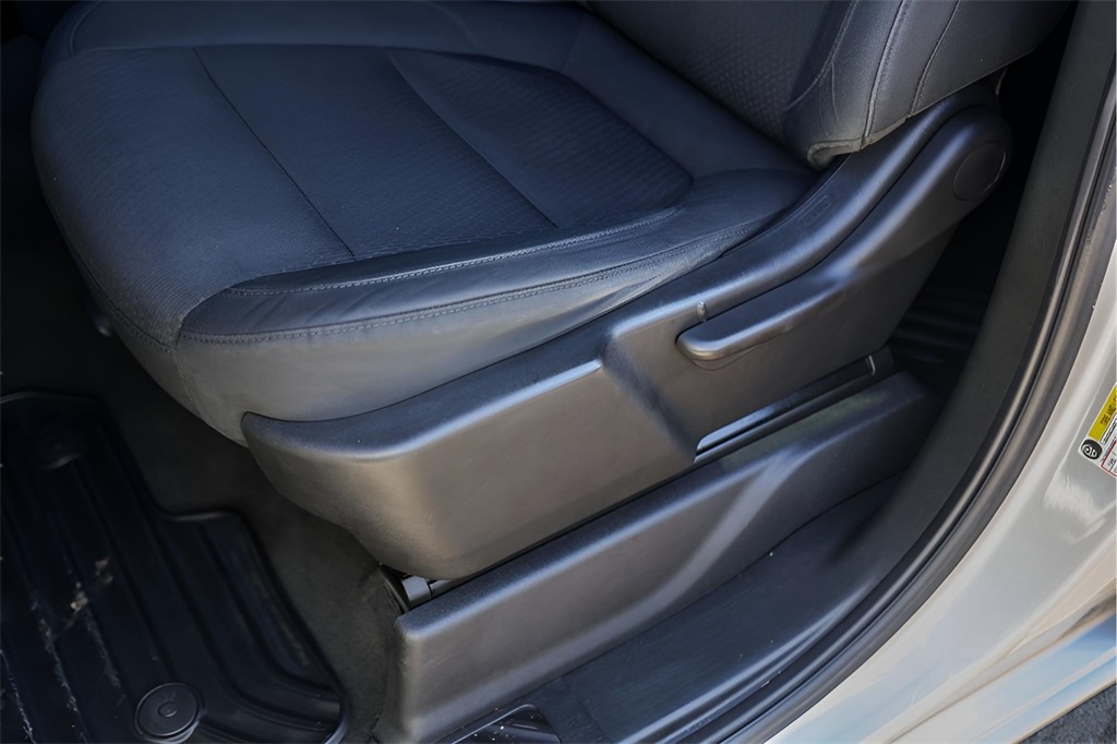 Used Car 2019 Chevrolet Silverado 1500  Custom For Sale Under $30,000 In Austin, Texas