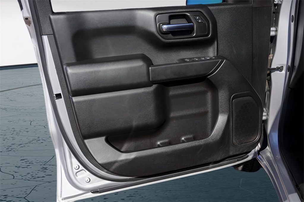 Used Car 2019 Chevrolet Silverado 1500  Custom For Sale Under $30,000 In Austin, Texas