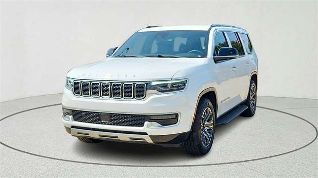 2023 Jeep Wagoneer