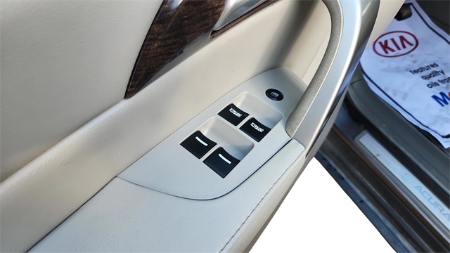 2012 Acura MDX - Image 23