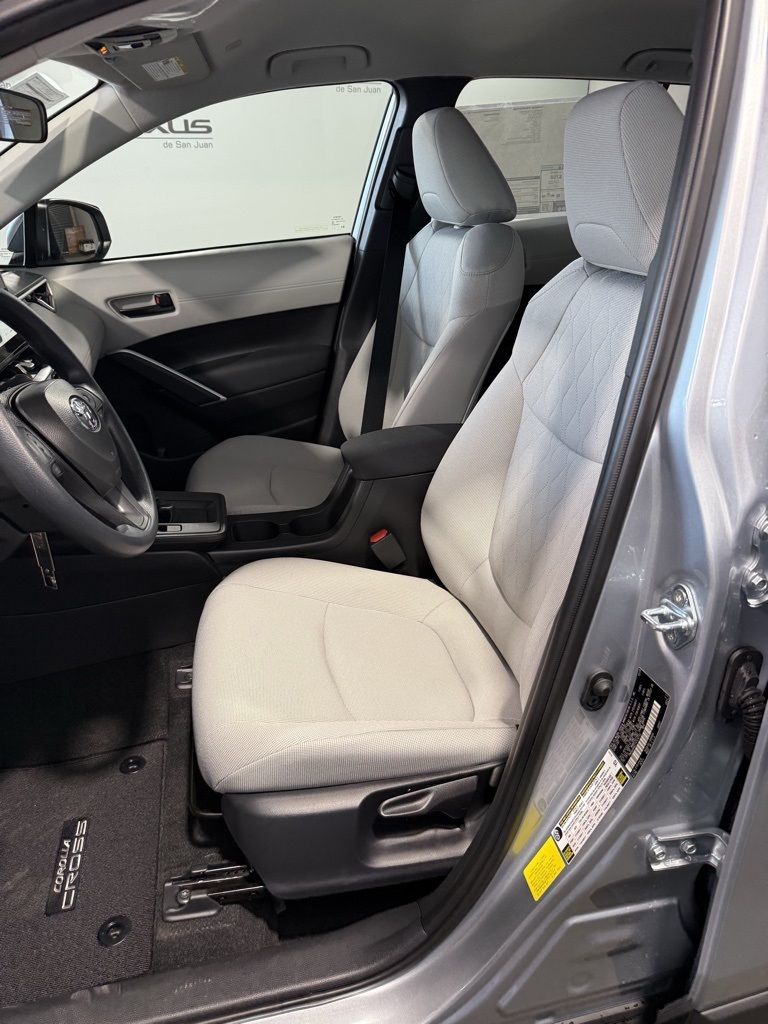 Thumbnail: 2026 Toyota Corolla Cross - 31