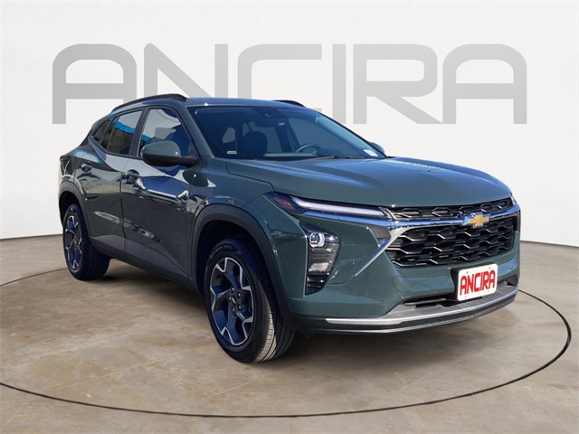 Used Car 2025 Chevrolet Trax  Lt For Sale Under $25,000 In San Antonio, Texas