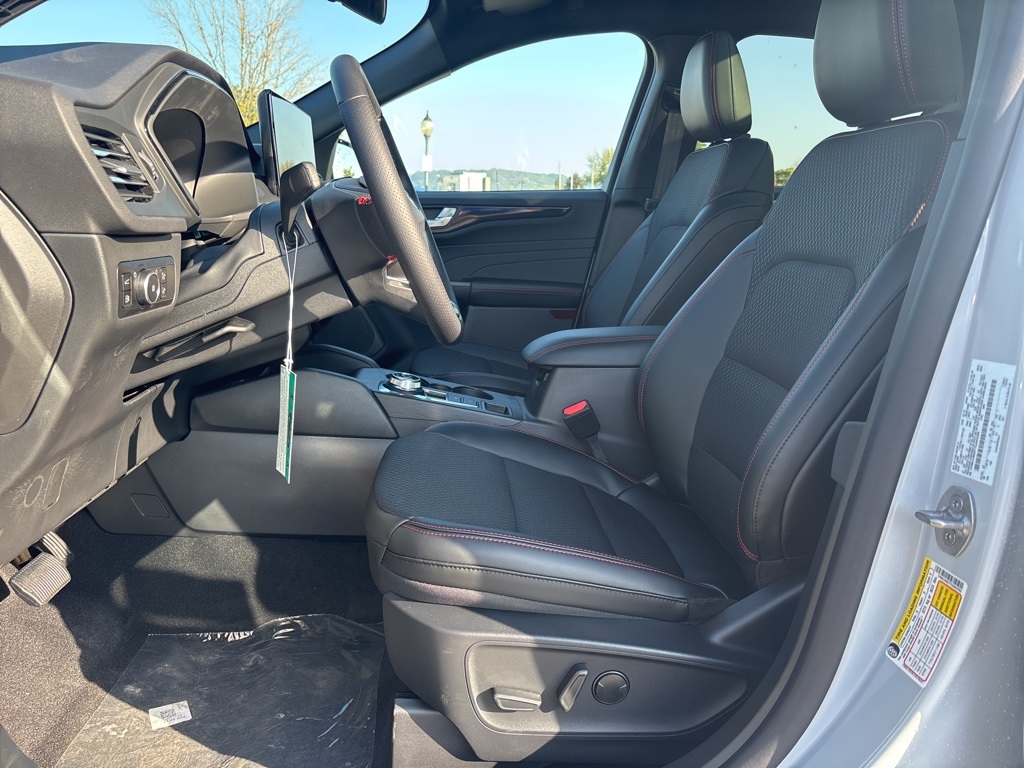 2026 Ford Escape Hybrid