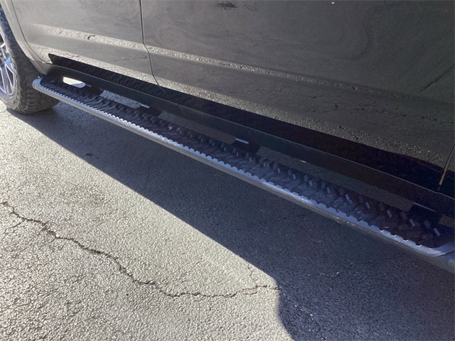 Used Car 2023 Chevrolet Suburban  Z71 For Sale Under $60,000 In San Antonio, Texas