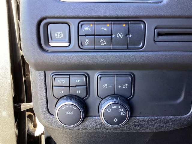 Used Car 2023 Chevrolet Suburban  Z71 For Sale Under $60,000 In San Antonio, Texas