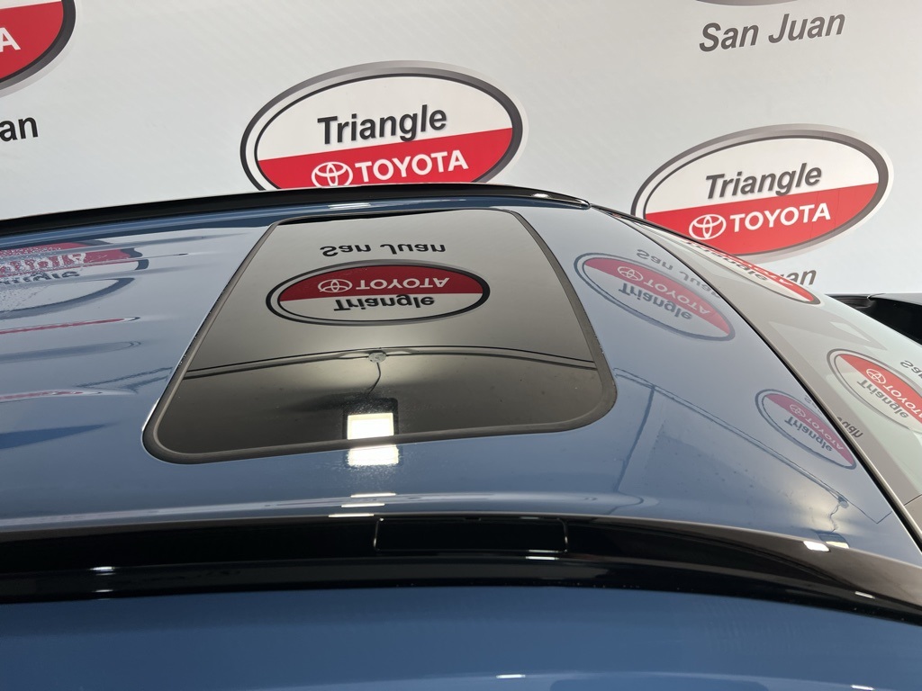 Thumbnail: 2025 Toyota RAV4 - 10