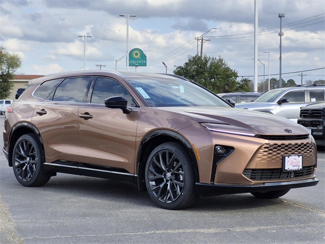 2026 Toyota Crown Signia Limited AWD