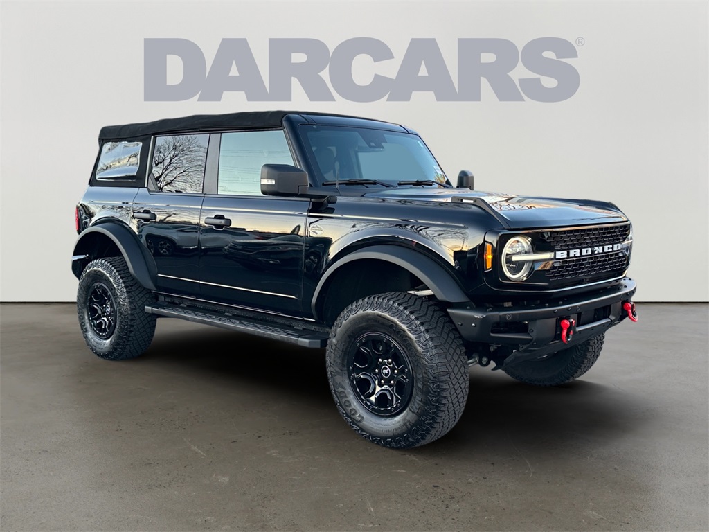 2022 Ford Bronco Wildtrak Advanced 4-Door 4WD