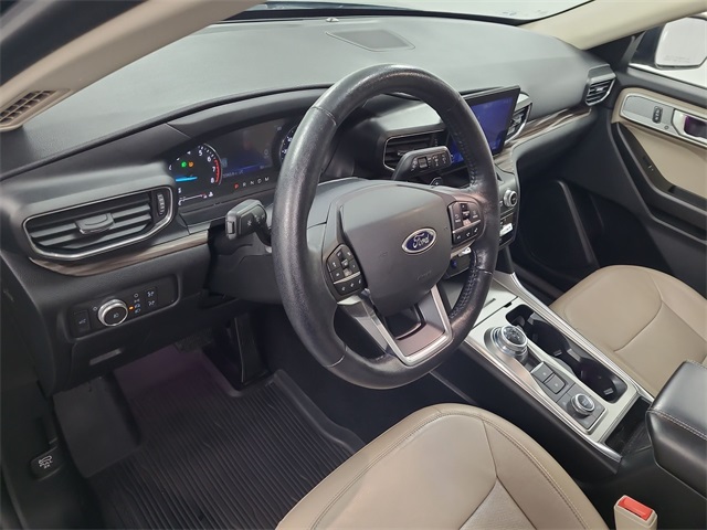 2020 – Ford – Explorer