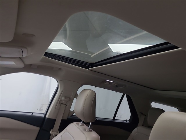 2020 – Ford – Explorer