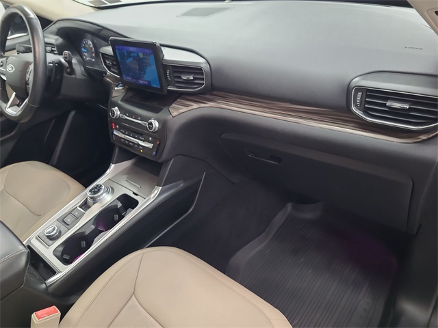 2020 – Ford – Explorer