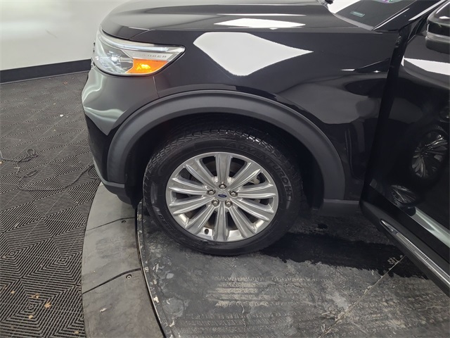 2020 – Ford – Explorer