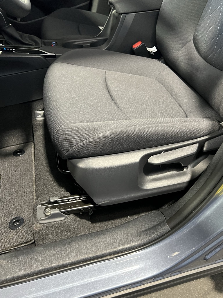 Thumbnail: 2026 Toyota Corolla Cross - 31