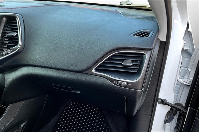 Used 2022 Jeep Cherokee For Sale in Gloucester, MA