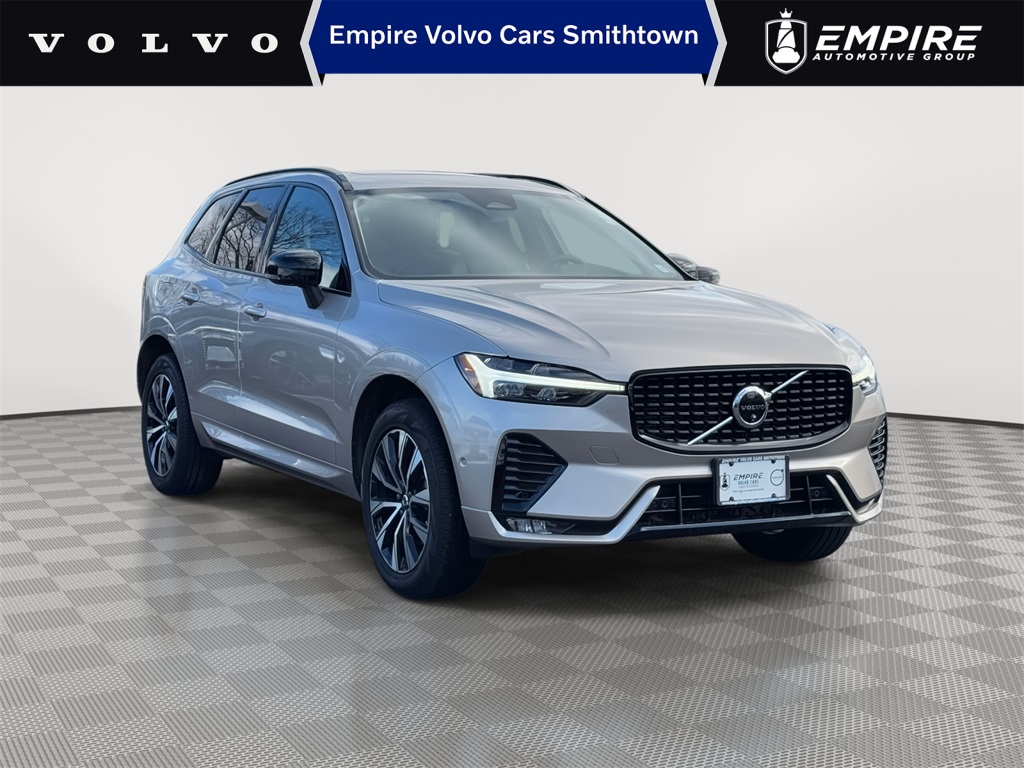 2025 Volvo XC60 B5 Plus Dark Theme AWD