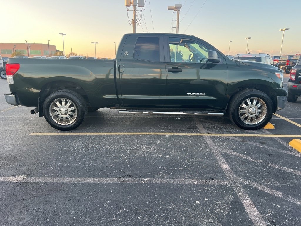 Used Car 2012 Toyota Tundra  Grade For Sale Under $10,000 In Floresville, Texas
