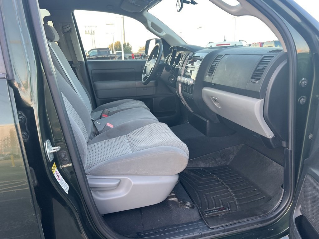 Used Car 2012 Toyota Tundra  Grade For Sale Under $10,000 In Floresville, Texas