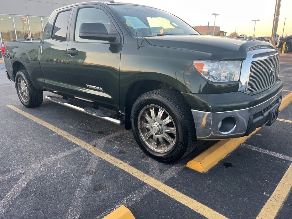Used Car 2012 Toyota Tundra  Grade For Sale Under $10,000 In Floresville, Texas