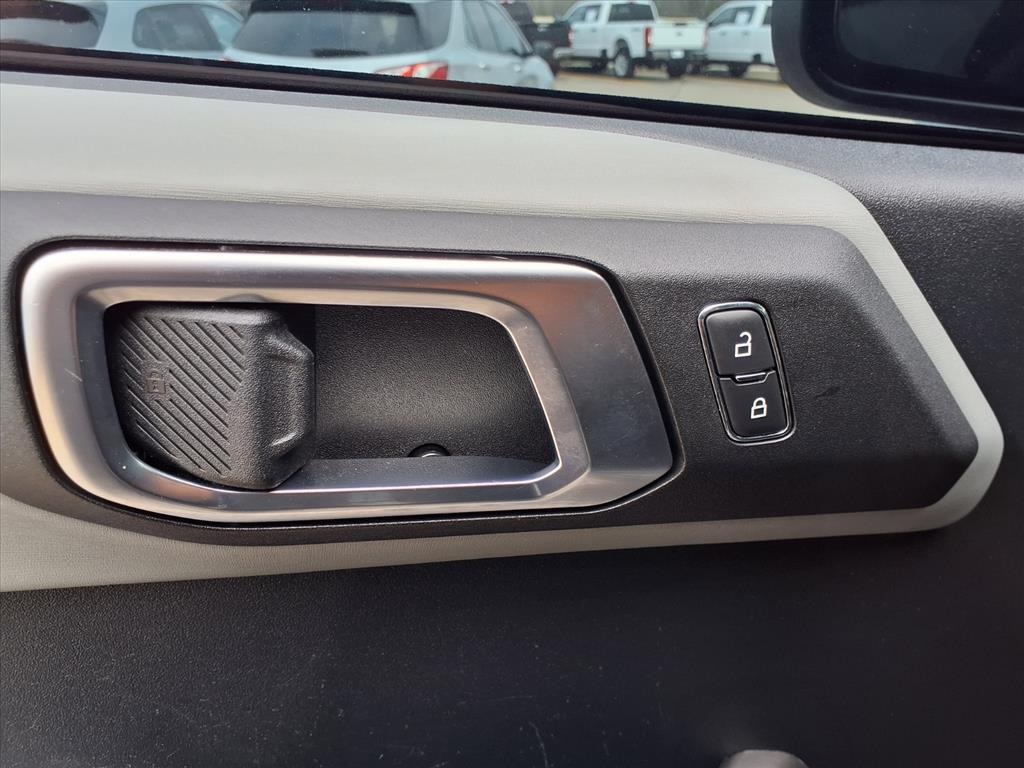 2022 Ford Bronco Badlands Black at Legacy Ford