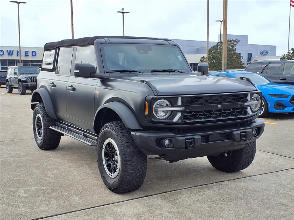 2022 Ford Bronco Badlands Black at Legacy Ford