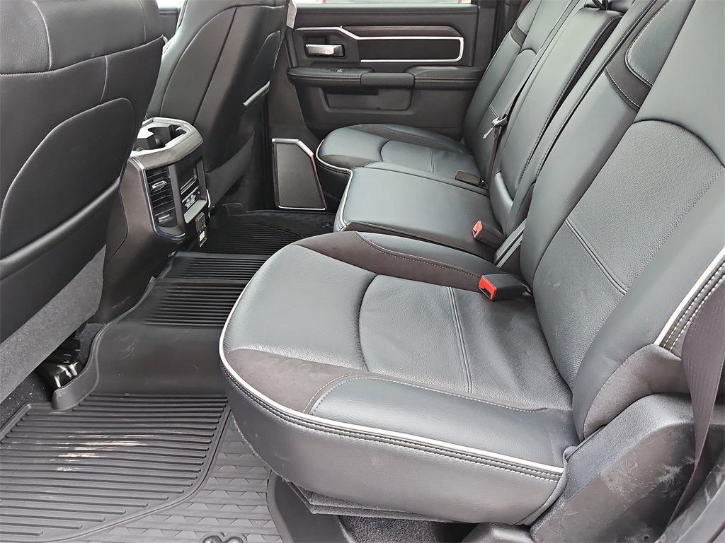 2025 Ram 2500 Laramie - 9