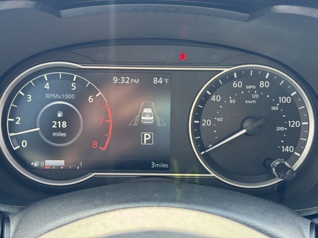 2025 Nissan Versa 1.6 SV photo 2