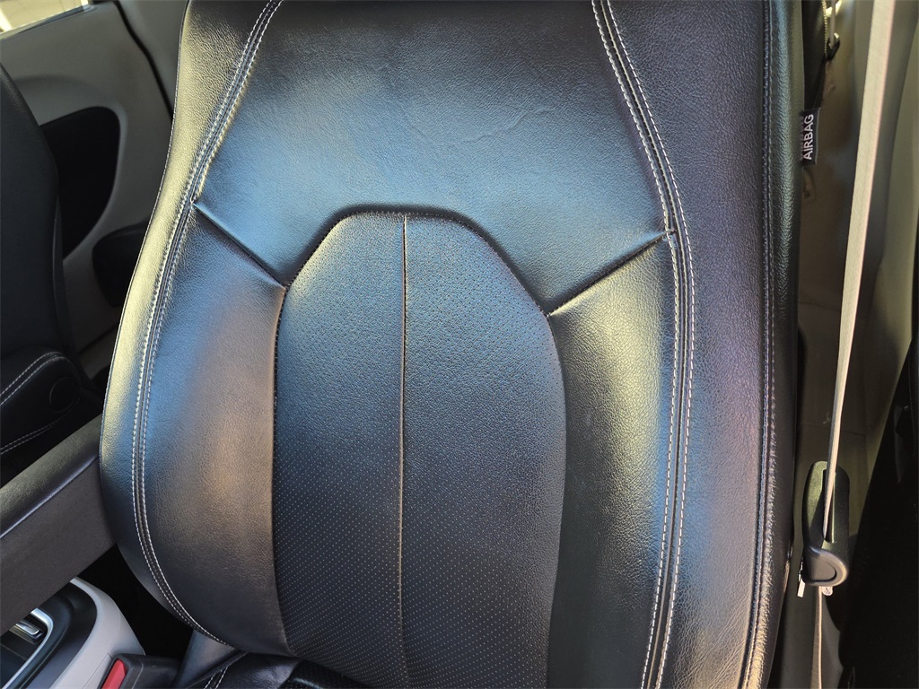 2022 Chrysler Pacifica Touring L Gray at AutoSavvy Houston Southwest