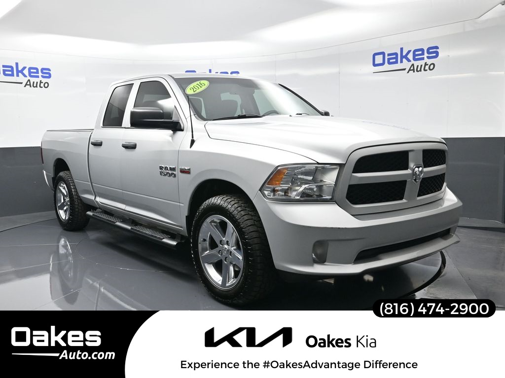 2016 RAM 1500 Express Quad Cab 4WD
