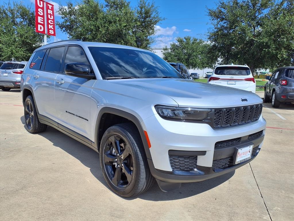 2023 Jeep Grand Cherokee L Altitude Silver at Mac Haik CDJR North Houston