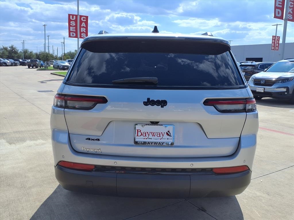 2023 Jeep Grand Cherokee L Altitude Silver at Mac Haik CDJR North Houston