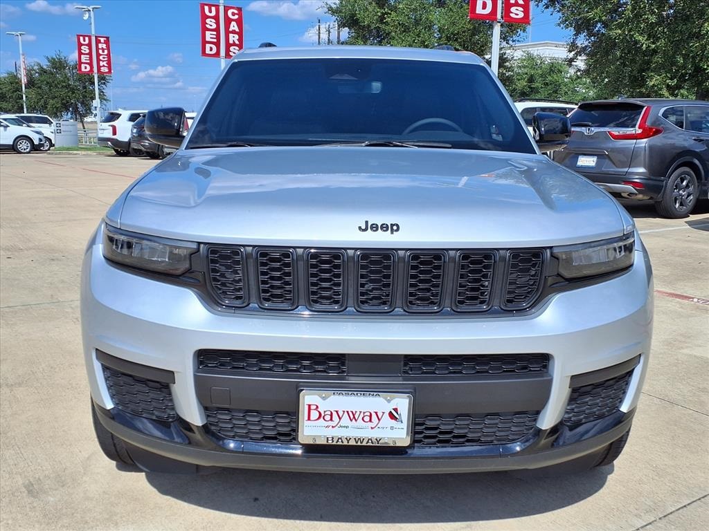 2023 Jeep Grand Cherokee L Altitude Silver at Mac Haik CDJR North Houston